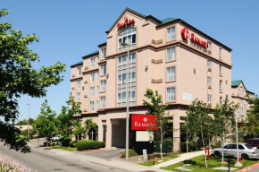  Ramada by Wyndham SeaTac Airport  Ситак